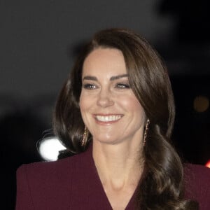 Catherine (Kate) Middleton, princesse de Galles - La famille royale à la sortie de la messe "Together at Christmas" à l'Abbaye de Westminster le 15 décembre 2022. 