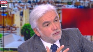 "Je retire cette phrase..." : Pascal Praud en mauvaise posture après ses propos sur le procès Mazan (VIDEO)