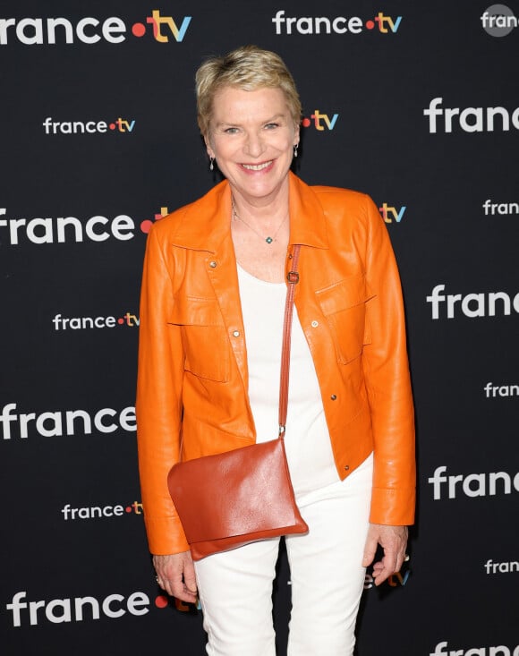 Elise Lucet au photocall pour la conférence de presse de rentrée de France TV à la Grande Halle de la Villette à Paris, France, le 11 juillet 2023. © Coadic Guirec/Bestimage 