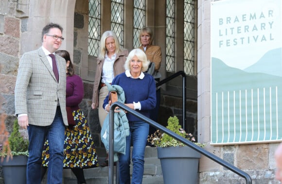 Camilla Parker-Bowles, reine consort d'Angleterre au Braemar Literary Festival où son fils Tom Parker-Bowles a fait une lecture - 21 septembre 2024