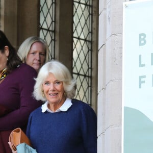 Camilla Parker-Bowles, reine consort d'Angleterre au Braemar Literary Festival où son fils Tom Parker-Bowles a fait une lecture - 21 septembre 2024.