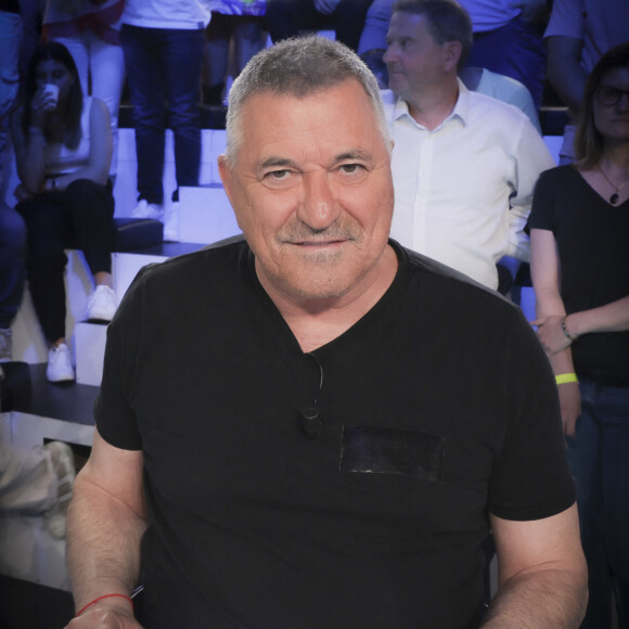 Exclusif - Jean-Marie Bigard sur le plateau de l'émission TPMP (Touche Pas à Mon Poste) présentée par C.Hanouna et diffusée en direct sur C8 à Paris, France, le 31 mai 2023. © Jack Tribeca/Bestimage 