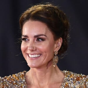 Kate Middleton a annoncé la fin de sa chimiothérapie préventive début septembre
Catherine Catherine Kate Middleton, la duchesse de Cambridge - Kate Middleton - Avant-première mondiale du film "James Bond - Mourir peut attendre (No Time to Die)" au Royal Albert Hall à Londres. 