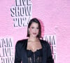 Il y avait pour commencer Iris Mittenaere (Miss France 2016), terriblement sexy dans un total look noir composé d'un corset transparent, d'une mini-jupe et d'une veste pour recouvrir le tout.
Iris Mittenaere à la 17ème édition du Etam Live Show à la Monnaie de Paris le 24 septembre 2024. © Rachid Bellak / Bestimage