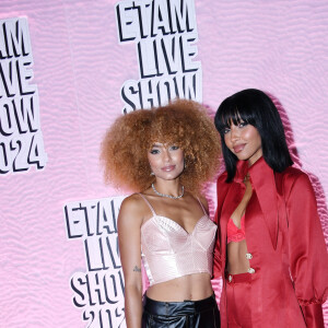 Alicia Aylies et Flora Coquerel à la 17ème édition du Etam Live Show à la Monnaie de Paris le 24 septembre 2024. © Rachid Bellak / Bestimage