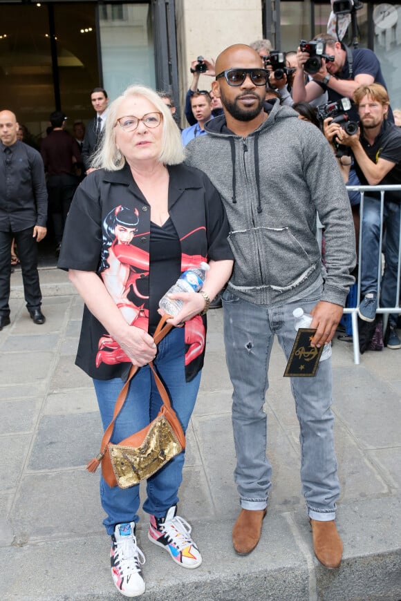 Josiane Balasko et son fils adoptif Rudy Berry - Arrivées au défilé de mode "Jean Paul Gaultier", collection Haute-Couture automne-hiver 2015/2016, au siège de la marque Jean-Paul Gaultier à Paris, le 8 juillet 2015 