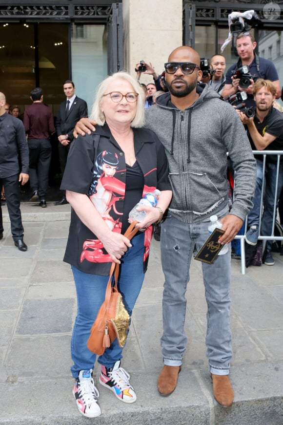 Josiane Balasko et son fils adoptif Rudy Berry - Arrivées au défilé de mode "Jean Paul Gaultier", collection Haute-Couture automne-hiver 2015/2016, au siège de la marque Jean-Paul Gaultier à Paris, le 8 juillet 2015 