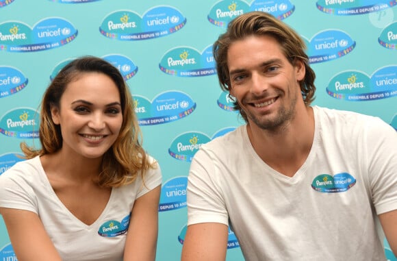 Camille Lacourt et Valérie Bègue sont les parrain et marraine du 10ème anniversaire du partenariat entre Pampers et l'Unicef pour le vaccin des enfants contre le tétanos. Paris, le 13 novembre 2015