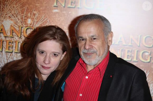 Francis Perrin assiste à la première française de 'Mirror Mirror' (Blanche Neige) qui s'est tenue à l'Opéra Gaumont à Paris, France, le 1er avril 2012. Photo par ABACAPRESS.COM