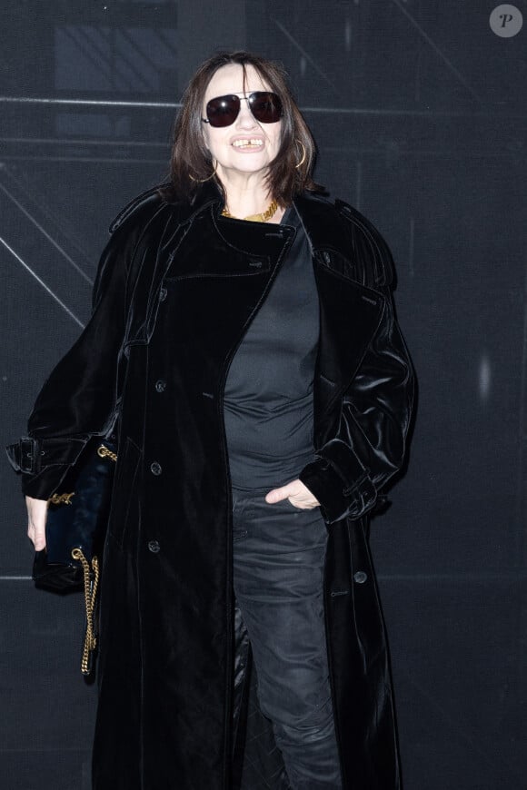 Béatrice Dalle - Photocall du défilé Saint Laurent Womenswear Printemps/été 2024 dans le cadre de la Fashion week de Paris le 26 septembre 2023 à Paris. © Olivier Borde/Bestimage  Photocall of the Saint Laurent Womenswear Spring/Summer 2024 fashion show as part of Paris Fashion Week on September 26, 2023 in Paris. 