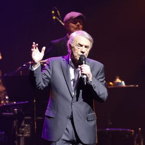 Exclusif - Salvatore Adamo en concert au Grand Rex à Paris. Le chanteur est de retour sur scène après l'annulation de plusieurs dates, suite à des problèmes de santé. Le 5 juin 2024 © Marc Ausset-Lacroix / Bestimage 