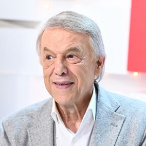 Exclusif - Salvatore Adamo - Enregistrement de l'émission "Vivement dimanche" au Studio Gabriel à Paris, présentée par M.Drucker et diffusée le 16 juin sur France 3 © Guillaume Gaffiot / Bestimage 