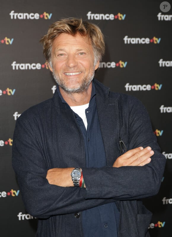 Laurent Delahousse au photocall de la conférence de presse de rentrée de France Télévisions à Paris, France, le 4 septembre 2024. © Coadic Guirec/Bestimage 