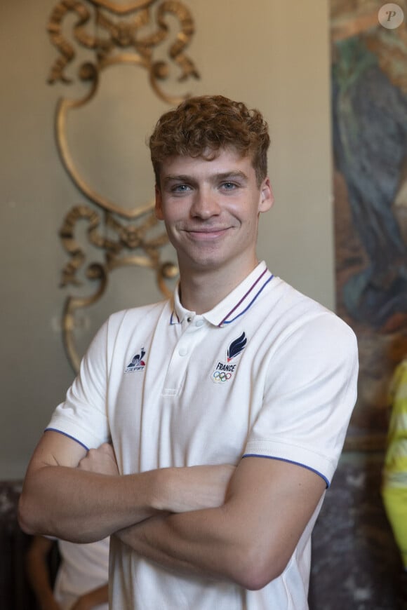 Léon Marchand - Les Toulousains ont accueilli avec ferveur les athlètes de la Ville rose et de ses alentours, après leur performance aux Jeux Olympiques de Paris 2024 sur la place du Capitole le 18 septembre 2024. © Frédéric Maligne/Bestimage