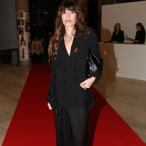 Lou Doillon - « Dîner de la Mode » au bénéfice du Sidaction, au Palais de Tokyo, dans le cadre de la Fashion Week de Paris. Le 25 Janvier 2024. © Bertrand Rindoff Petroff / Bestimage  « Fashion Dinner » to Benefit Sidaction as part of Paris Fashion Week at Palais de Tokyo on January 25, 2024 in Paris, France. 