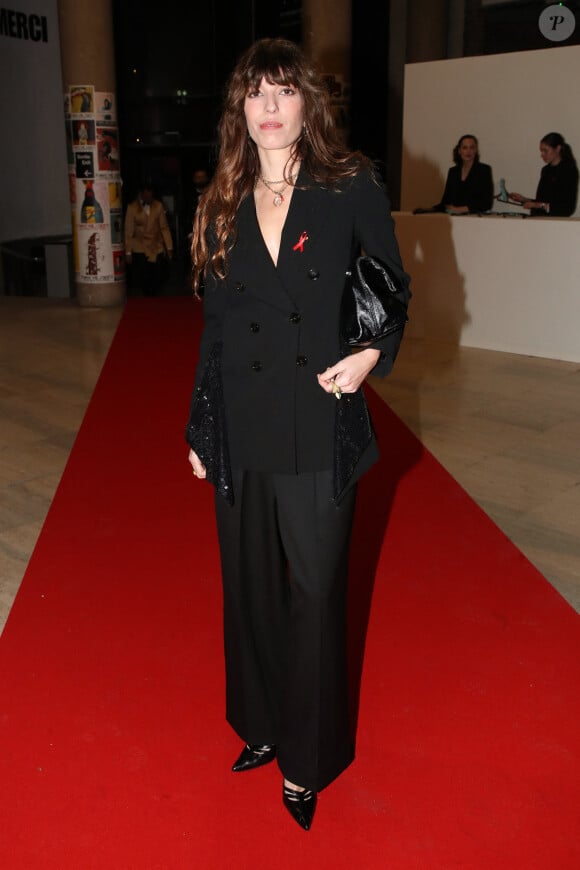 Lou Doillon - « Dîner de la Mode » au bénéfice du Sidaction, au Palais de Tokyo, dans le cadre de la Fashion Week de Paris. Le 25 Janvier 2024. © Bertrand Rindoff Petroff / Bestimage  « Fashion Dinner » to Benefit Sidaction as part of Paris Fashion Week at Palais de Tokyo on January 25, 2024 in Paris, France. 