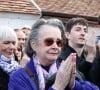 Dominique Lavanant s'est un peu éloignée de la troupe
Dominique Lavanant - Obsèques de Danielle Darrieux en l'église Saint-Jean Baptiste de Bois-le-Roi (Eure) le 25 octobre 2017.