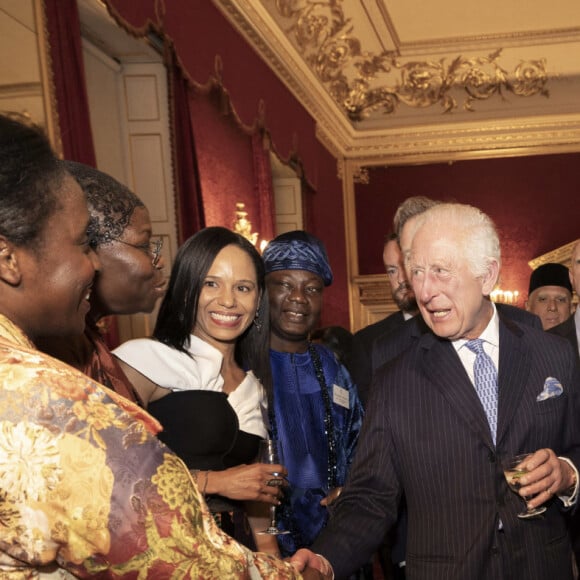 Si son combat contre le cancer prend une tournure plutôt positive, il doit continuer de mettre toutes les chances de son côté
Le roi Charles III d'angeleterre lors de la réception pour célébrer la diaspora du Commonwealth ©Alpha Press