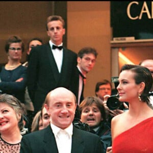 Estelle Lefébure, Dominique Lavanant, Josiane Balasko, Michel Blanc, Carole Bouquet et Philippe Noiret - Equipe du film "Grosse fatigue" au festival de Cannes en 1994