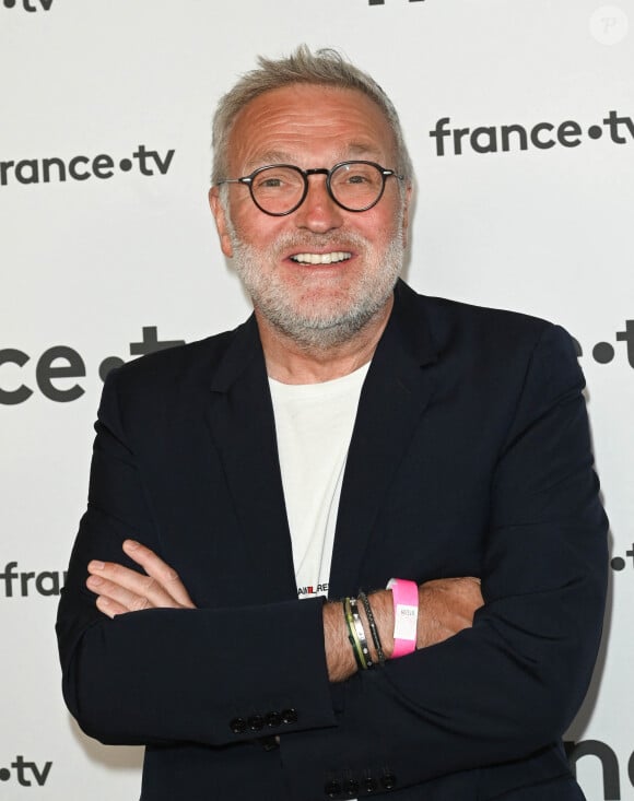 Laurent Ruquier au photocall pour la conférence de presse de rentrée de France TV à la Grande Halle de la Villette à Paris, France, le 6 juillet 2022. © Coadic Guirec/Bestimage 