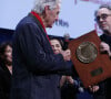 Tim Burton a honoré le grand Costa-Gavras
Le cinéaste Costa-Gavras, invité d'honneur de la cérémonie d'ouverture de la 15ème édition du Festival du film Lumière à Lyon, du 12 au 20 octobre 2024. Le cinéaste reçoit un prix d'honneur, lors de cette cérémonie, pour l'ensemble de son oeuvre, prix remis par le cinéaste Tim Burton. Lyon, (Rhône) FRANCE-12/10/2024. © Pascal Fayolle / Bestimage