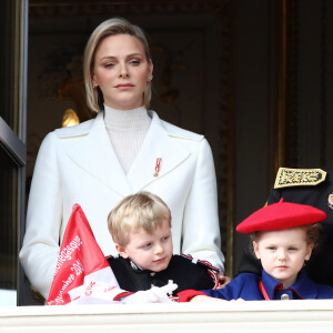 La princesse Charlene et ses enfants le prince Jacques et la princesse Gabriella au balcon du palais lors de la Fête nationale monégasque à Monaco. Le 19 novembre 2019