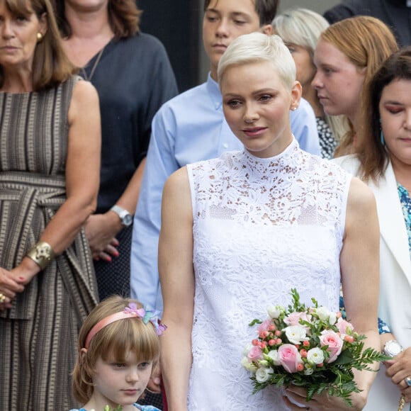 La princesse Charlene de Monaco, la princesse Gabriella de Monaco, comtesse de Carladès - La famille princière de Monaco lors du traditionnel Pique-nique "U Cavagnetu" des monégasques au parc princesse Antoinette à Monaco le 3 septembre 2022