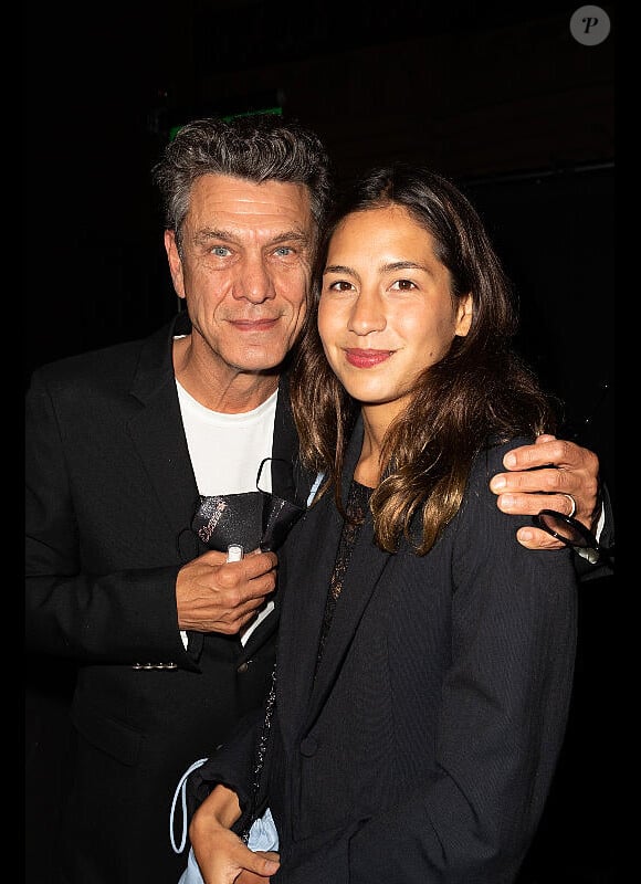 Exclusif - Première sortie officielle de Marc Lavoine et sa femme Line Papin depuis leur mariage lors du défilé Etam Live Show 2020 à Paris le 30 septembre 2020. © Pool Agence Bestimage