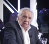 Exclusif - Michel Sardou sur le plateau de l'émission Touche pas à mon poste (TPMP) présentée en direct par C.Hanouna et diffusée sur C8 le 29 août 2022. © Jack Tribeca / Bestimage 