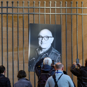 Michel Blanc est décédé à l'âge de 72 ans.
Sortie des Obsèques de Michel Blanc en l'église Saint-Eustache à Paris. © Moreau / Jacovides / Bestimage 