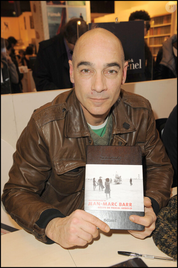 Jean-Marc Barr lors du Salon du livre à Paris le 28 mars 2010