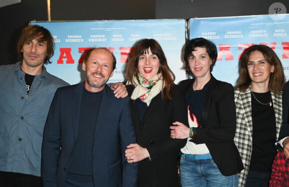 Thomas Scimeca, Matthieu Roze, Valerie Donzelli, Florence Loiret-Caille et Maya Sansa - Avant-première du film "Azuro" à l'UGC Ciné Cité les Halles à Paris le 29 mars 2022. © Coadic Guirec/Bestimage 