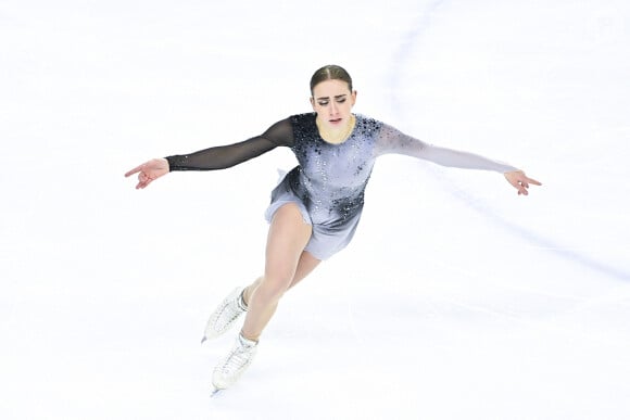 Lea Serna - Dames Free Skating - Championnats de France de patinage artistique à Cergy-Pontoise, France, le 17 décembre 2021. © Jean-Baptiste Autissier/Panoramic/Bestimage 