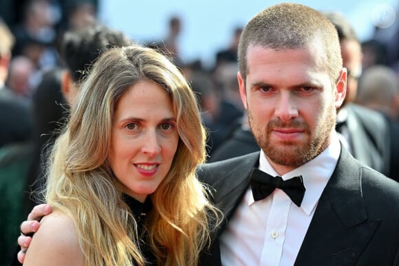 L'histoire singulière et tragique du groupe Barrière, racontée par Vanessa Schneider (Le Monde).
Joy Desseigne Barrière et son frère Alexandre Barrière - Montée des marches du film " L'amour ouf " lors du 77ème Festival International du Film de Cannes, au Palais des Festivals à Cannes. © Rachid Bellak/Bestimage