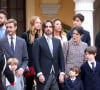 Avec leur fils Balthazar qui fête ses 6 ans ce 23 octobre 2024 et Raphaël, fils que Charlotte à eu avec Gad Elmaleh
Pierre Casiraghi, Dimitri Rassam, Charlotte Casiraghi, Balthazar Rassam, Raphaël Elmaleh - La famille princière de Monaco dans la cour du palais lors de la Fête Nationale de la principauté de Monaco le 19 novembre 2022. © Dominique Jacovides / Bruno Bebert / Bestimage 