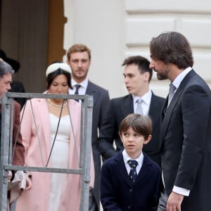 Raphaël Elmaleh, Dimitri Rassam, Charlotte Casiraghi et La princesse Alexandra de Hanovre - La famille princière de Monaco dans la cour du palais lors de la Fête Nationale de la principauté de Monaco le 19 novembre 2022. © Dominique Jacovides / Bruno Bebert / Bestimage 