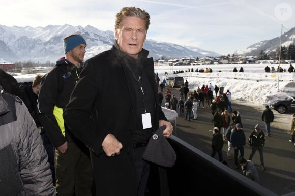 David Hasselhoff lui a rendu un hommage sur Instagram rappelant leur lien profond
David Hasselhof et Hayley Roberts assistent à la GP Ice Race, une course de voiture sur glace à Zell am See, Autriche le 19 janvier 2019.