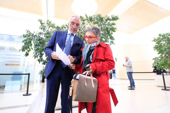 Maitre Patrick Gontard (Avocat de la défense) et Maitre Béatrice Zavarro (Avocate de Dominique Pelicot) - Reprise du procès des viols de Mazan Le 16 septembre 2024. © Franz Chavaroche / Bestimage 