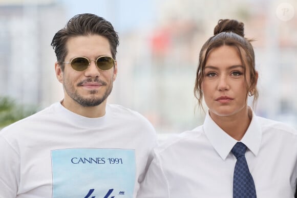 "J'ai l'impression qu'il faut que ça arrive pour savoir, mais là, comme ça, je dirais fou de joie", répond le comédien dans l'émission "Clique"

François Civil et Adèle Exarchopoulos - Photocall du film "L'Amour Ouf" (Beating Hearts / Compétition) lors du 77ème Festival International du Film de Cannes (14 - 25 mai 2024), le 24 mai 2024. © Moreau / Jacovides / Bestimage