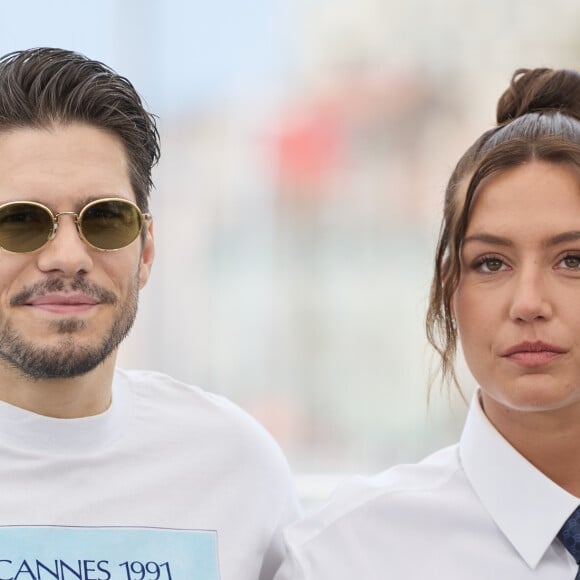 "J'ai l'impression qu'il faut que ça arrive pour savoir, mais là, comme ça, je dirais fou de joie", répond le comédien dans l'émission "Clique"

François Civil et Adèle Exarchopoulos - Photocall du film "L'Amour Ouf" (Beating Hearts / Compétition) lors du 77ème Festival International du Film de Cannes (14 - 25 mai 2024), le 24 mai 2024. © Moreau / Jacovides / Bestimage