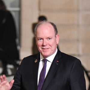 Le prince Albert II de Monaco arrive au palais de l'Élysée pour un dîner offert aux chefs d'état et de gouvernement par le président de la république dans le cadre du XIXe Sommet de la Francophonie à Paris, le 4 octobre 2024. © Lionel Urman / Panoramic / Bestimage