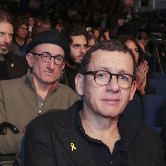 Jean-François Derec, Dany Boon lors d'une cérémonie organisée par le Conseil des institutions juives de France (CRIF) en hommage aux victimes des attentats du Hamas du 7 octobre 2023 contre Israël, à l'occasion du premier anniversaire de l'événement, à Paris, le 7 octobre 2024. © Jack Tribeca / Bestimage