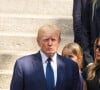 Arrivée dans une robe à imprimés zèbre, la femme de Donald Trump a pris la parole plusieurs minutes

Donald Trump et sa femme Melania Trump - Obsèques de Ivana Trump en l'église St Vincent Ferrer à New York. Le 20 juillet 2022