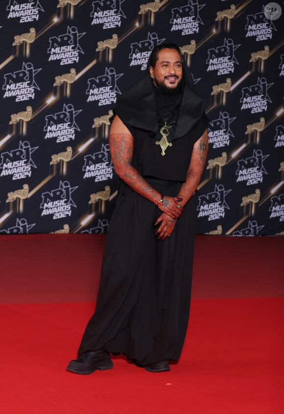 En larmes au moment de recevoir sa récompense, le papa d'Esmeralda déclare : "Je voulais vous remercier du fond du coeur."
Slimane - Photocall de la 26ème édition des NRJ Music Awards au palais des festivals de Cannes, le 1er novembre 2024. © Guignebourg / Bebert / Bestimage 