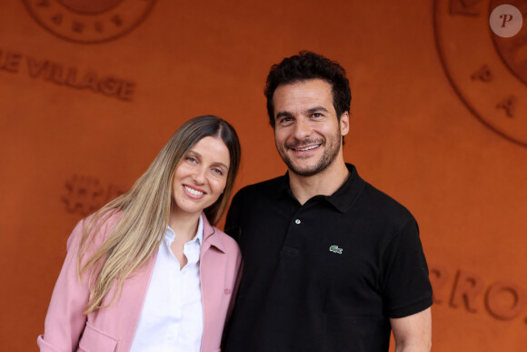 Amir Haddad et sa femme Lital - Célébrités au village des Internationaux de France de tennis de Roland Garros 2024 à Paris le 2 juin 2024. © Jacovides / Moreau / Bestimage 