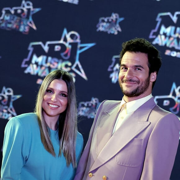 Amir et sa femme Lital au photocall de la 24ème édition des "NRJ Music Awards (NMA)" au Palais des Festivals à Cannes le 18 novembre 2022. © Dominique Jacovides / Bestimage 