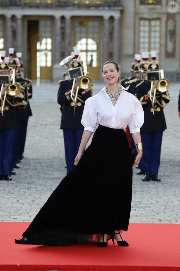 Carole Bouquet - Dîner d'Etat au château de Versailles en l'honneur de la visite officielle du roi et de la reine d'Angleterre en France (20 - 22 septembre 2023), le 20 septembre 2023. 150 invités triés sur le volet ont été conviés à cette occasion. © Jacovides-Moreau / Bestimage 