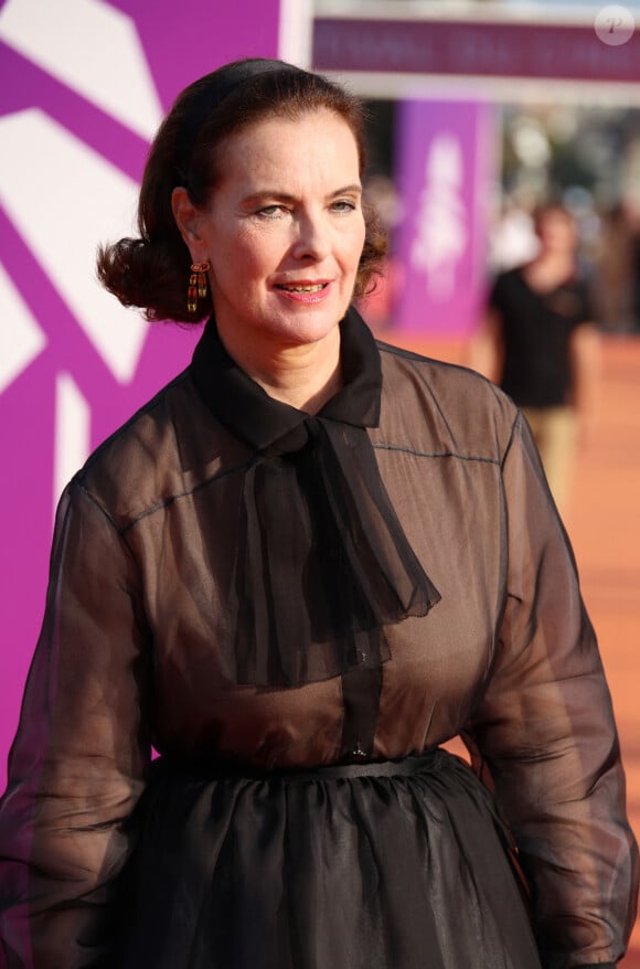 Carole Bouquet - Arrivées à la cérémonie de clôture et la projection du film Joika lors de la 49ème édition du festival du film américain de Deauville le 9 septembre 2023. © Denis Guignebourg / Bestimage 