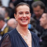 Carole Bouquet : Cette fête célébrée sur son île avec ses proches, un jardin secret où elle oublie ses maux