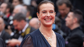 Carole Bouquet : Cette fête célébrée sur son île avec ses proches, un jardin secret où elle oublie ses maux